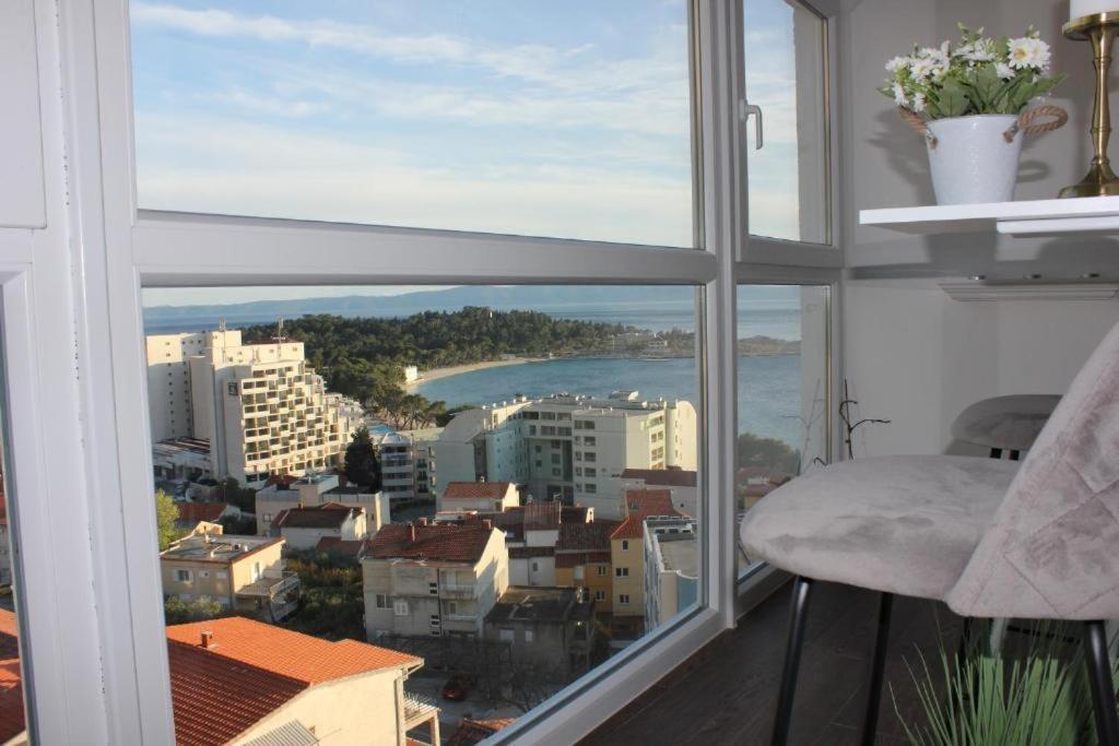 Summer Fantasy Apartment Макарська Екстер'єр фото